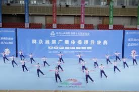 F1-2025赛季开赛即结局？迈凯伦直接领奖？法拉利乙烷？